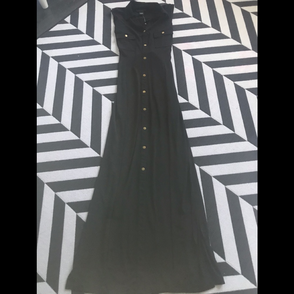 Long black dress